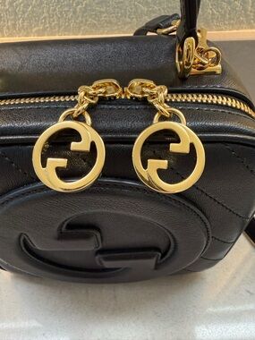 Gucci Blondie Black Leather Crossbody with Gold GG Charm Zippers